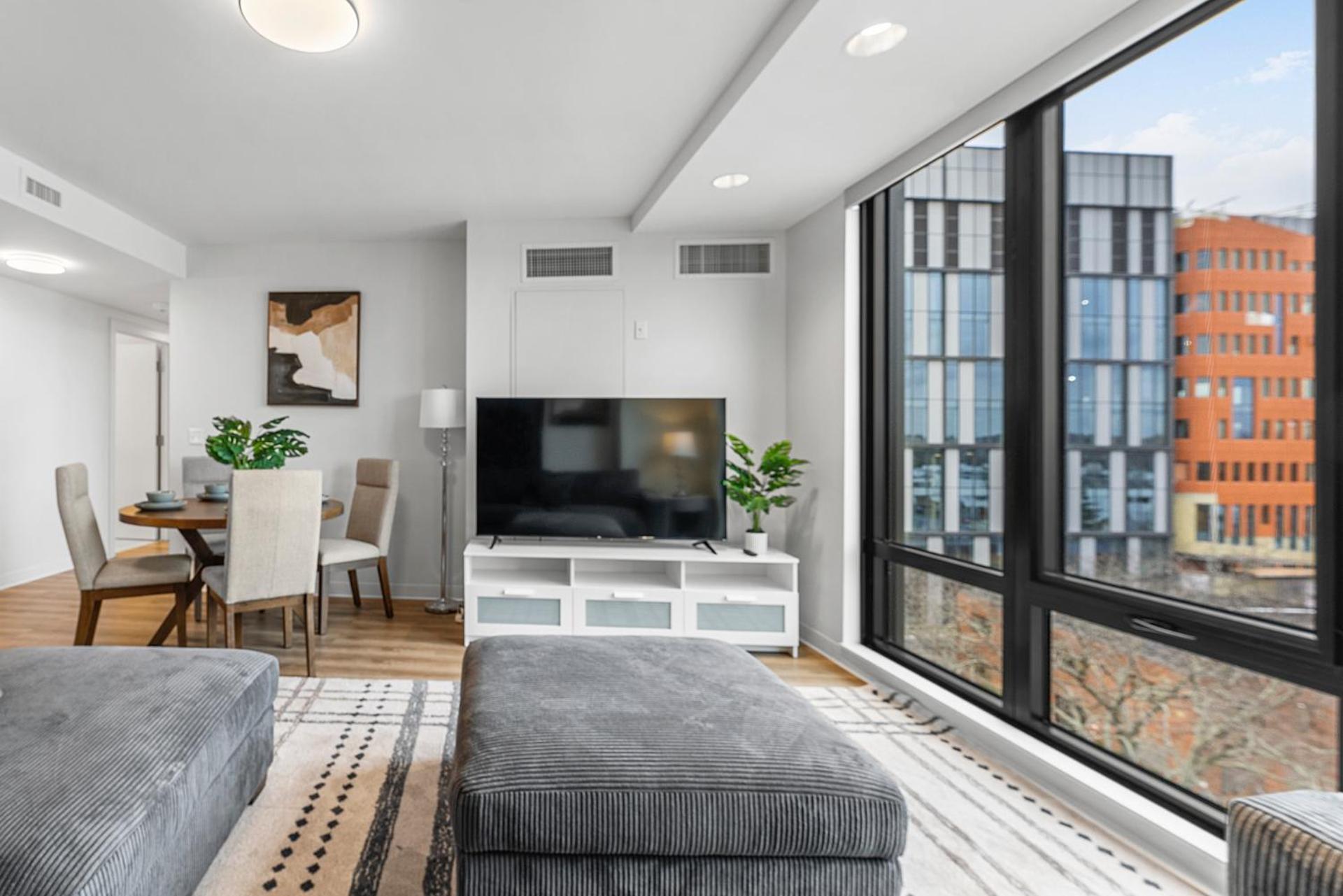 Furnished Luxury Apartment Next To Harvard Stadium ボストン エクステリア 写真
