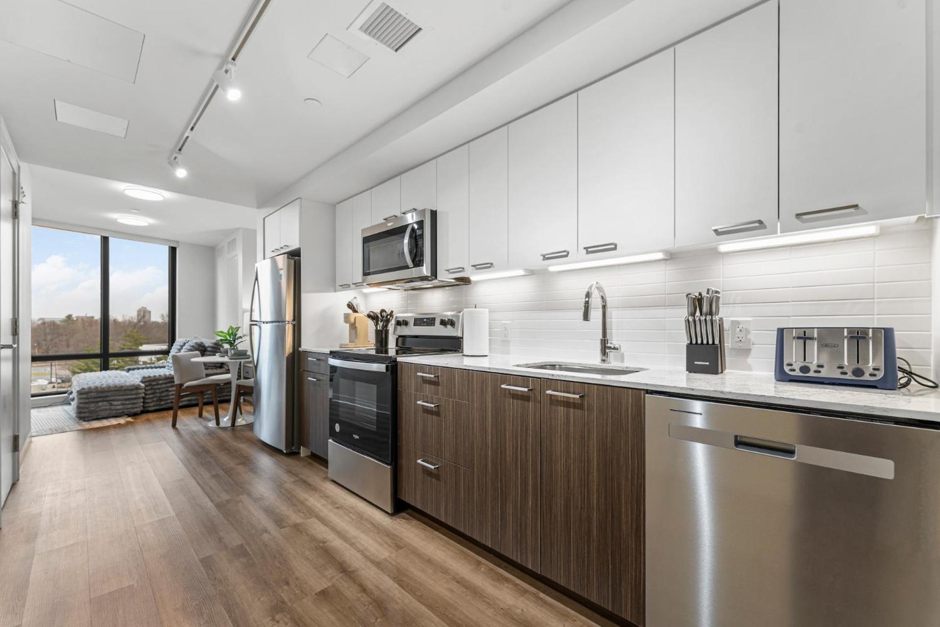 Furnished Luxury Apartment Next To Harvard Stadium ボストン エクステリア 写真